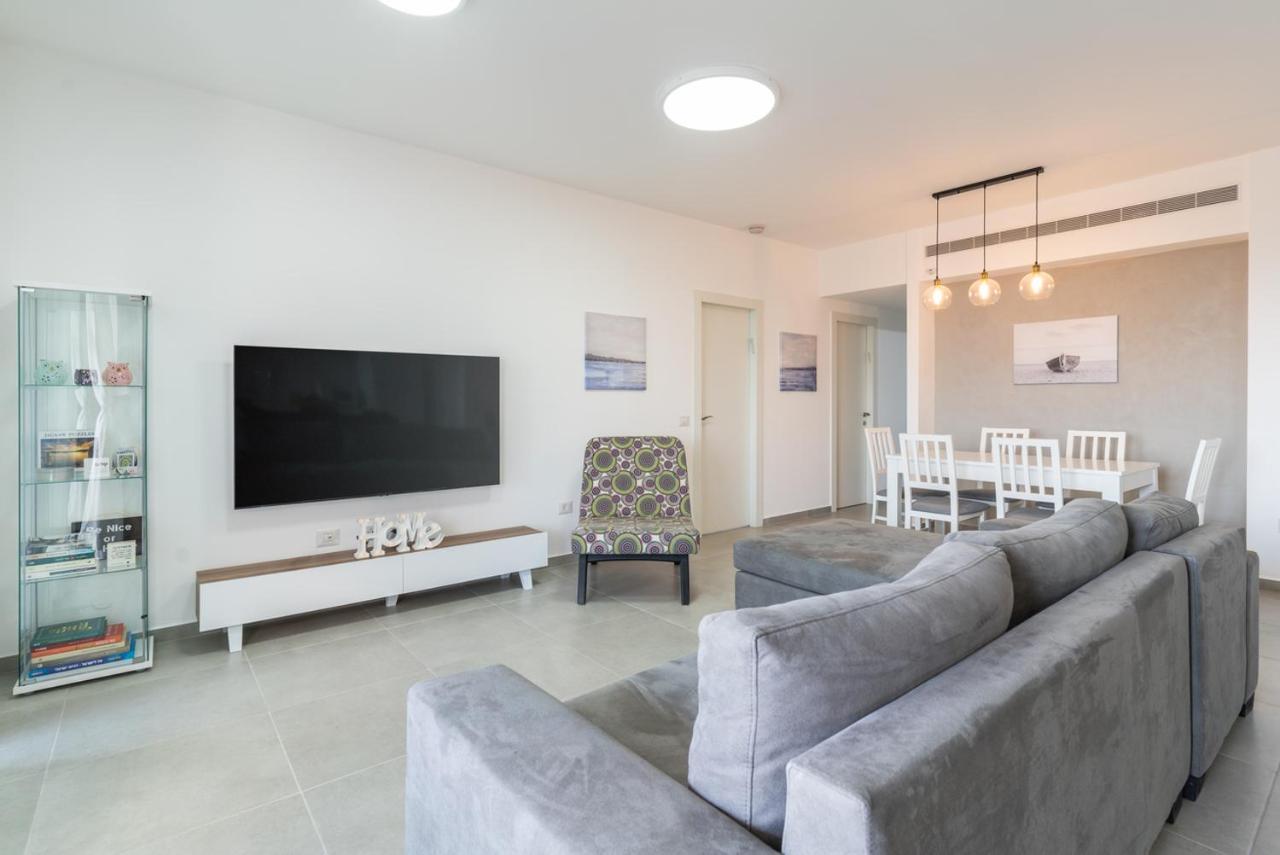 נהריה Modern Comfort Escape By Sea N' Rent מראה חיצוני תמונה